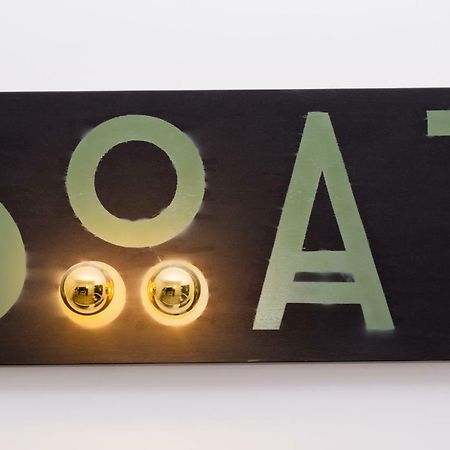 Boat Design Studio Apartment Мольфетта Экстерьер фото