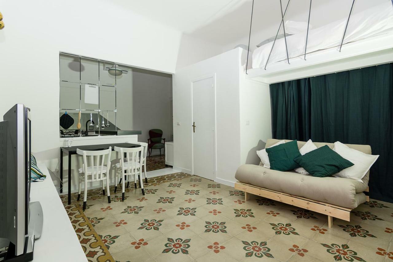 Boat Design Studio Apartment Мольфетта Экстерьер фото