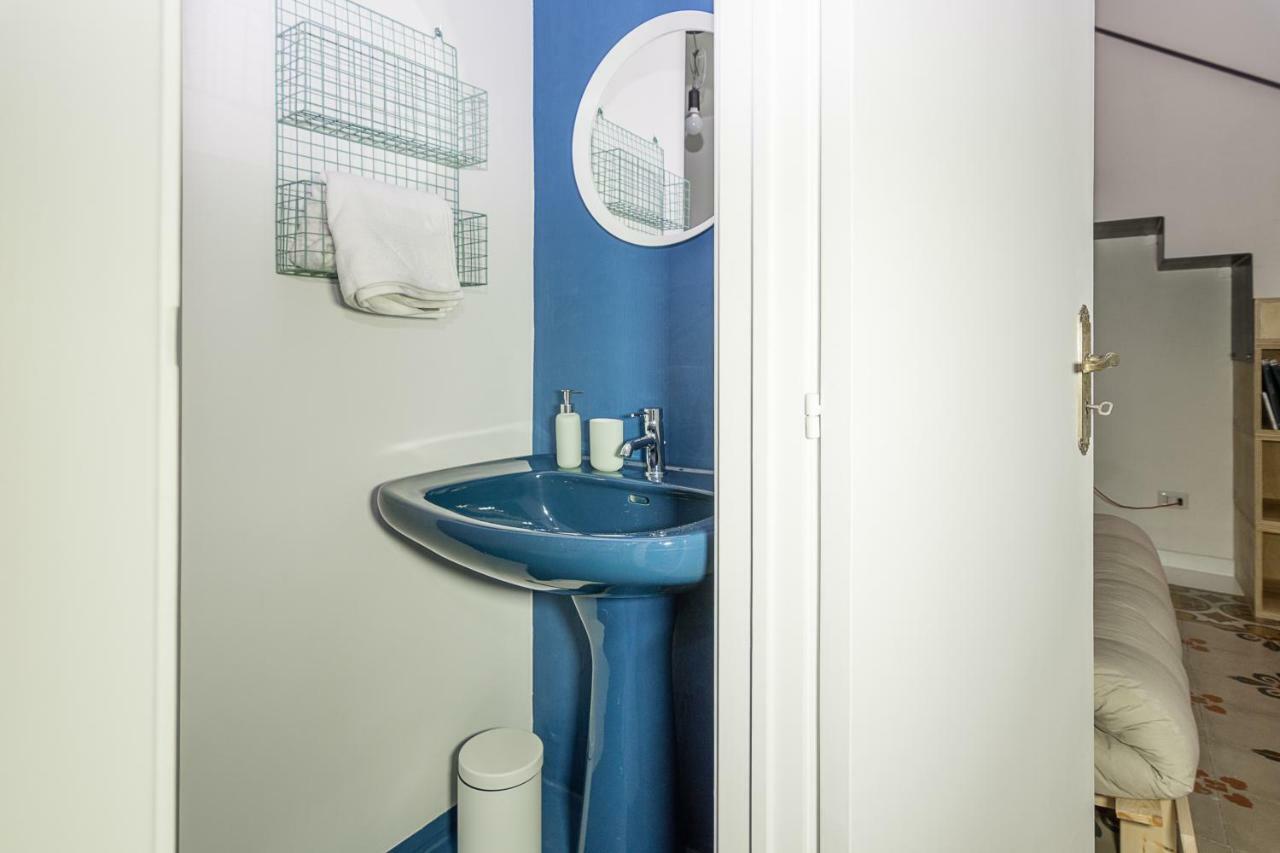 Boat Design Studio Apartment Мольфетта Экстерьер фото